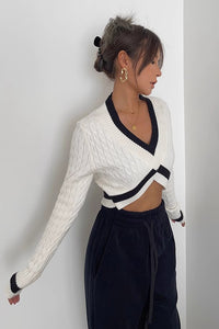Women's Contrast Fashion Cable Knit Crop Sweater
