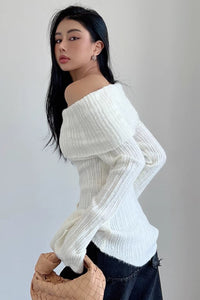 Off Shoulder Knit Long Sleeved Top