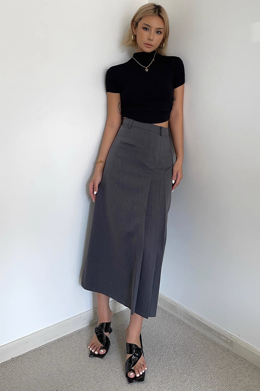Zip Up Back Pleated Skirts