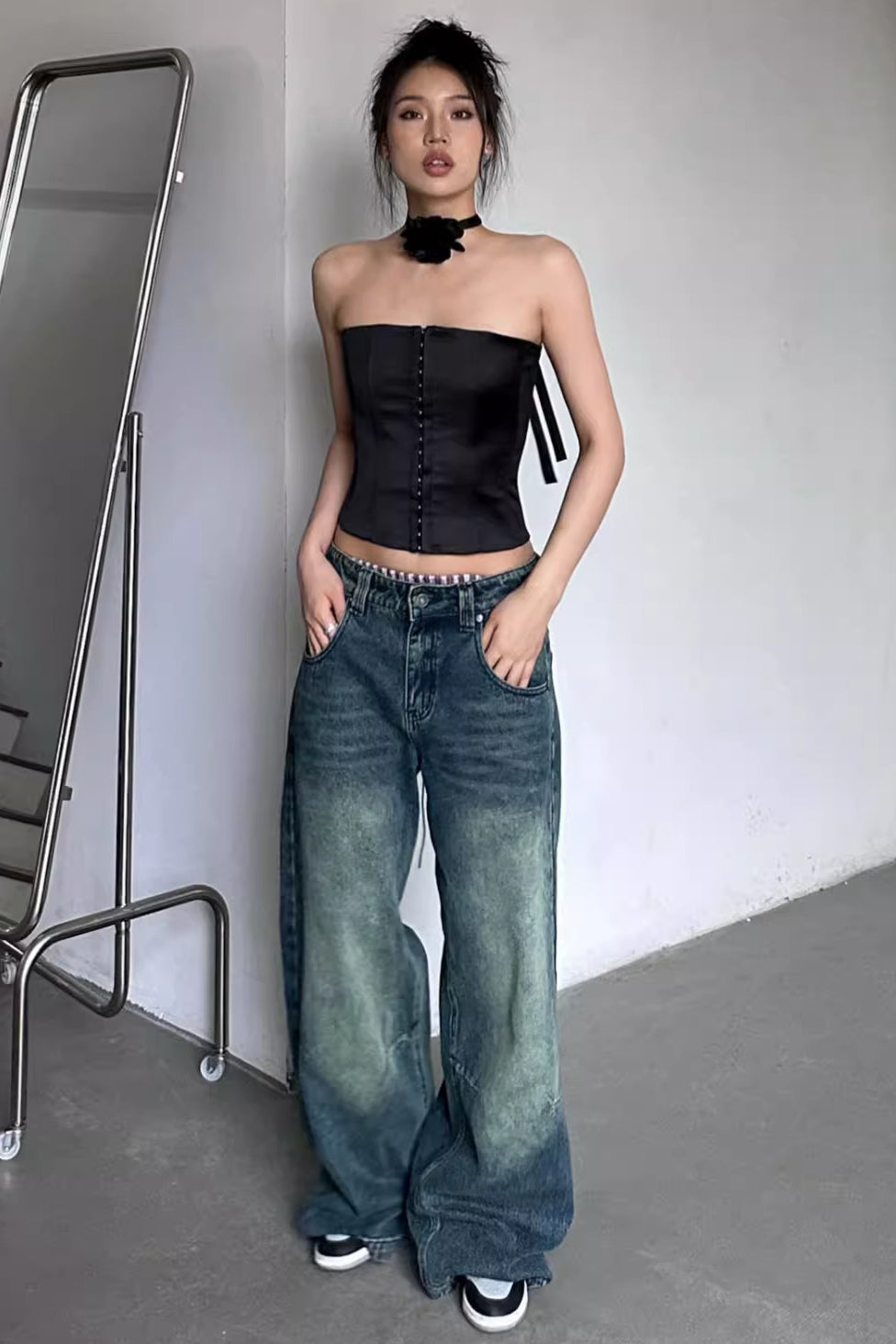 Pocket Zip Up Wide Leg Jeans