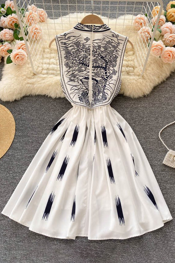 Retro Women Embroidery Sleeveless Dress