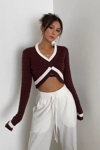 Women's Contrast Fashion Cable Knit Crop Sweater