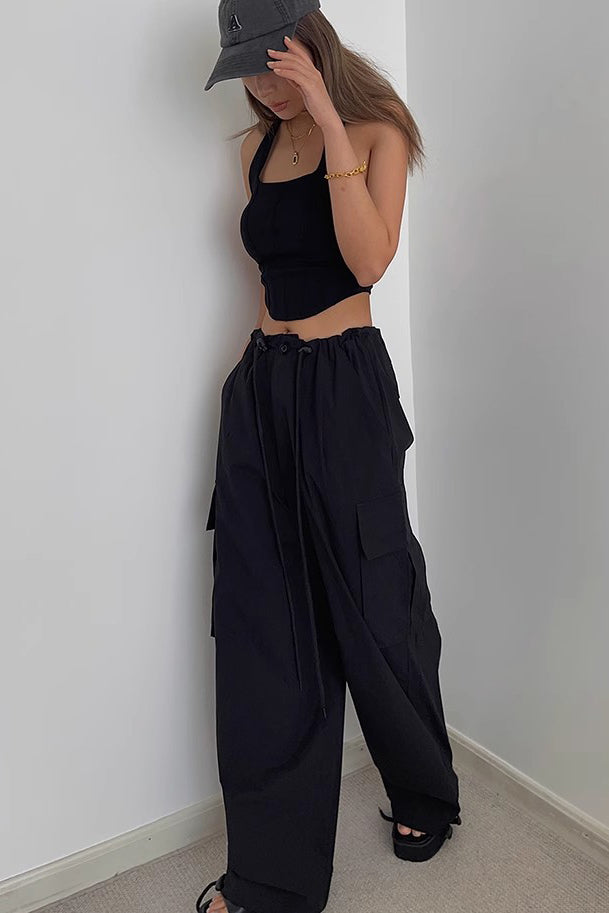 パンツ DRAWSTRING CARGO CROPPED 46 Cropped Cargo Drawstring Pant in Putty – SVRN