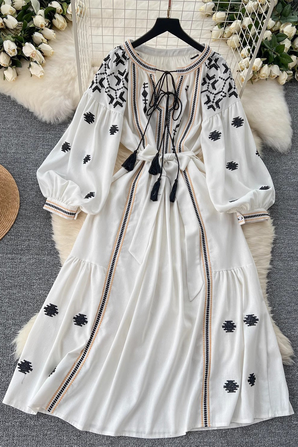 Retro Women Embroidery Strappy Long Sleeve Maxi Dress